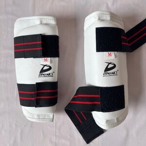 Dynamics forearm guards Taekwondo Karate white vinyl foam martial arts size M